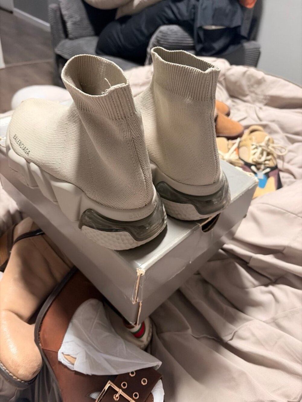 Balenciaga Speed 2.0 Beige Knit Sneakers Women’s 9